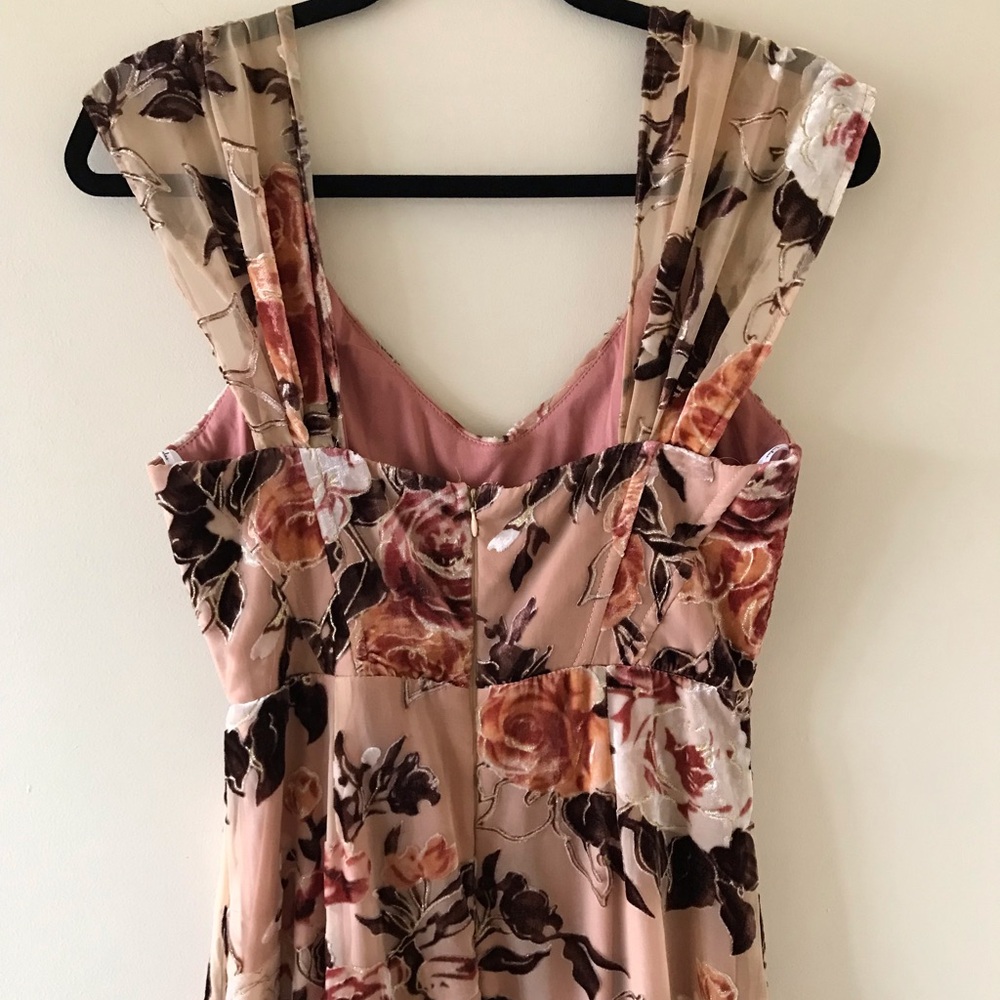 Lulus Composed Beauty Blush Pink Burnout Velvet Floral Midi Dress, NWT - Picture 10 of 16